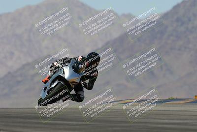 media/Apr-13-2024-SoCal Trackdays (Sat) [[f1617382bd]]/9-Turn 9 (110pm)/